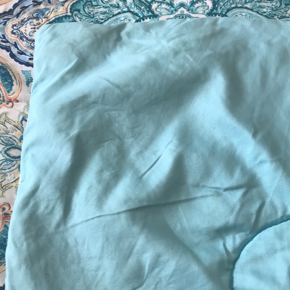 King Size Bed Cover with 4 Matching Pillowcases - Picture 3 of 5